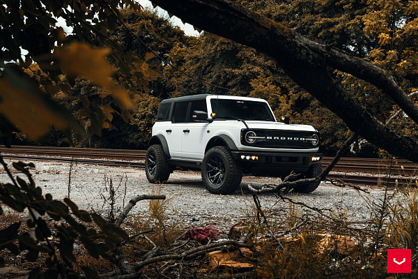 Фото дисков Vossen HF6-4 Черный сатин на Ford Bronco