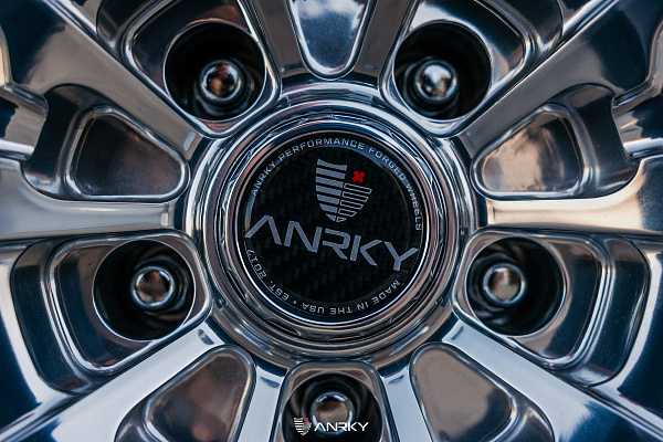Фото дисков Anrky RS4.2 Полированный лак на Ford GT I