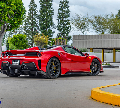 Фото дисков HRE P104SC на Ferrari 488