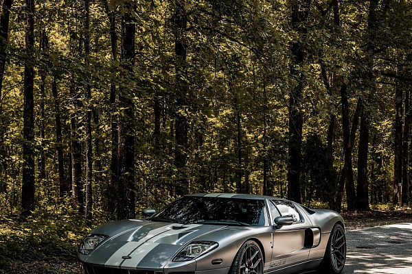 Фото дисков Brixton Forged CM5-R Сатиновый темный лак на Ford GT I
