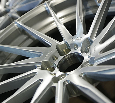ADV.1 ADV15R M.V2 CS