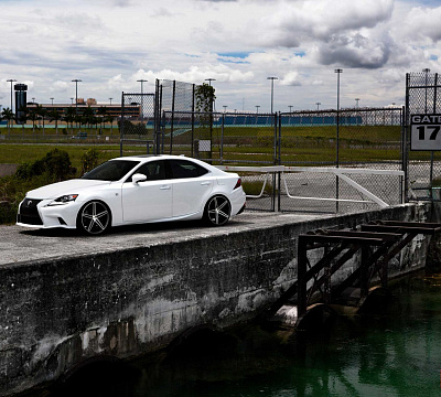 Фото дисков Vossen CV5 на Lexus IS II