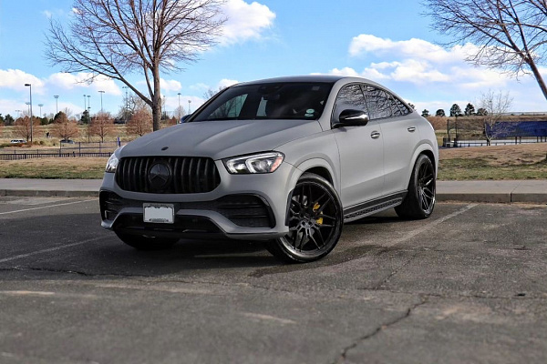 Фото дисков Giovanna Bogota Черный глянец на Mercedes-Benz GLE II