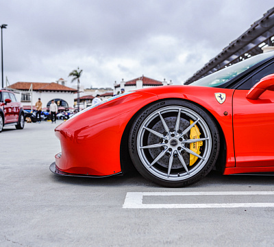 Фото дисков Brixton Forged R11-R на Ferrari 458