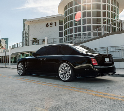 Фото дисков Anrky RF-277 на Rolls-Royce Phantom