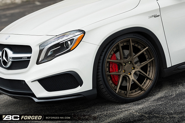 Mercedes-Benz GLA45