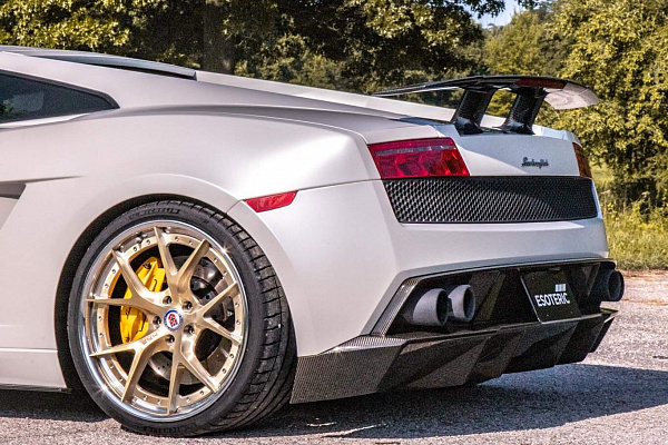 Фото дисков HRE S101 Глянцевое золото на Lamborghini Gallardo
