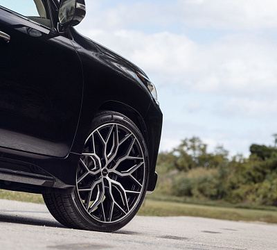 Фото дисков Vossen HF-2 на Lexus LX III