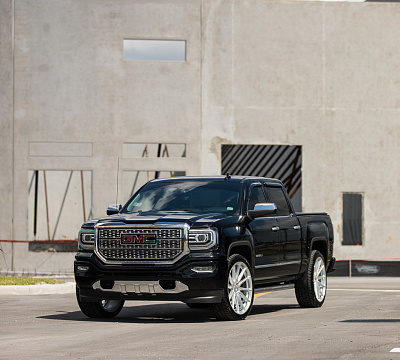 Фото дисков Vossen HF6-1 на GMC Sierra III