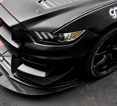 Фото дисков MRR FS06 на Ford Mustang VI