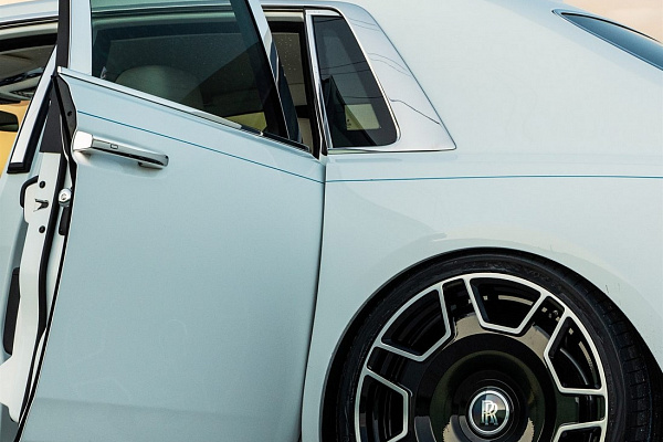 Фото дисков Anrky RF-277 Алмазная проточка на Rolls-Royce Phantom