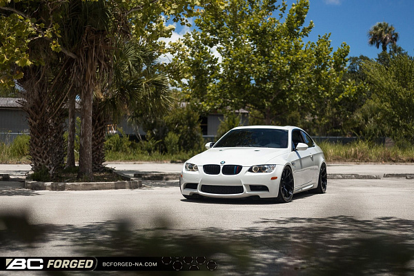 Фото дисков BC Forged RS41 Черный глянец на BMW 3/M3 (E90)