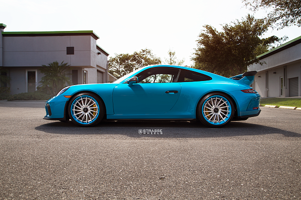 Фото дисков Strasse Wheels SV15T Deep Concave FS Другой цвет на Porsche 911 VII
