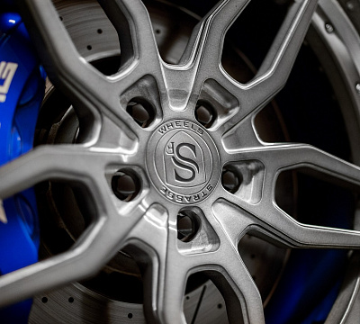 Фото дисков Strasse Wheels SV4 Deep Concave FS на Mercedes-Benz S-Class (W222, C217)
