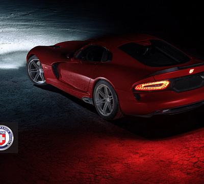 Фото дисков HRE P106 на Dodge Viper