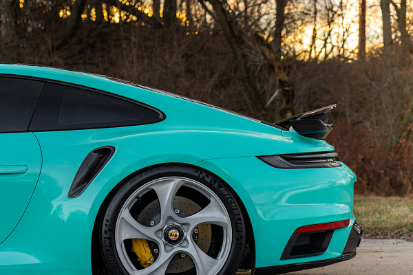 Фото дисков HRE 522M Глянцевый графит на Porsche 911 VIII