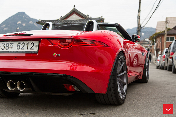 Jaguar F-Type