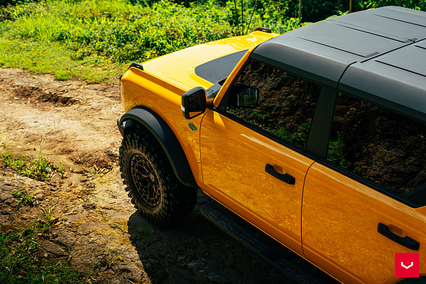 Фото дисков Vossen HFX-1 (6-Lug) Черный глянец на Ford Bronco