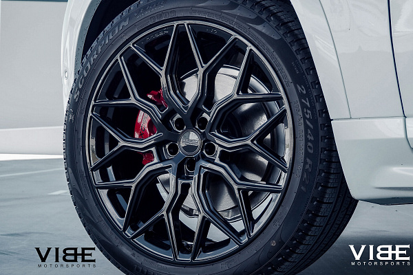 Фото дисков Vossen HF-2 Черный глянец на Volvo XC90 II