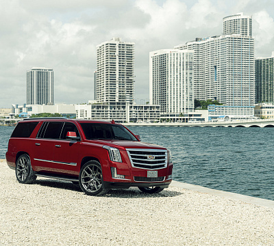 Фото дисков Vossen HF6-4 на Cadillac Escalade IV