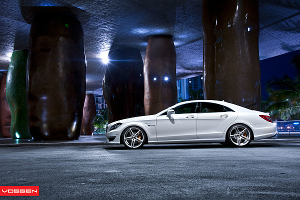 Фото дисков Vossen CV5 Серебро на Mercedes-Benz CLS (C218)