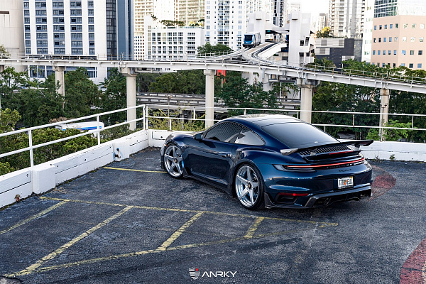 Фото дисков Anrky AN36-S Полированный лак на Porsche 911 VIII
