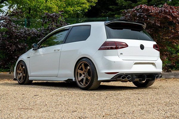 Volkswagen Golf R VII