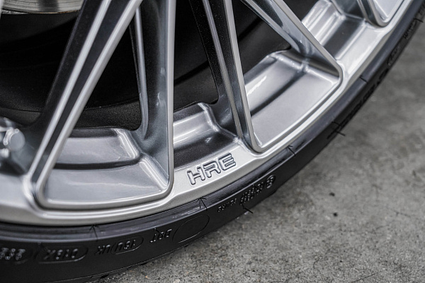 Фото дисков HRE FF28 Серебро на BMW 4/M4 (G22/G82)