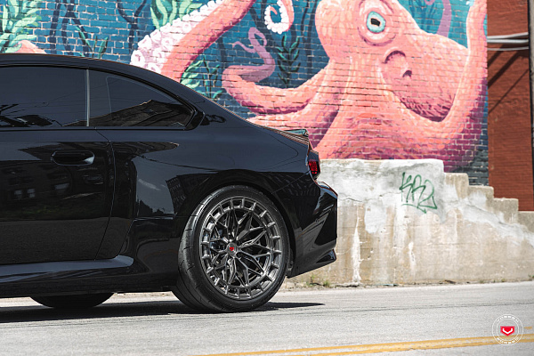 Фото дисков Vossen LC3-02 Глянцевый темный лак на BMW 2/M2 (G42/G87)