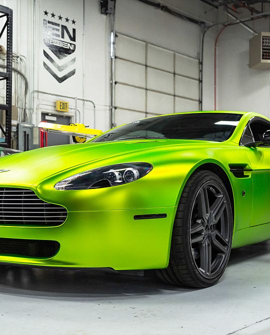 Фото дисков HF-1 Сатиновый графит на Aston Martin Vantage 3