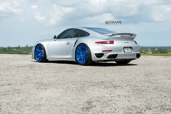 Фото дисков Strasse Wheels SV1 Deep Concave Monoblock Другой цвет на Porsche 911 VII