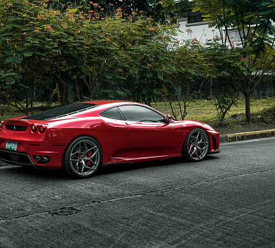 Фото дисков Brixton Forged PF5 на Ferrari F430