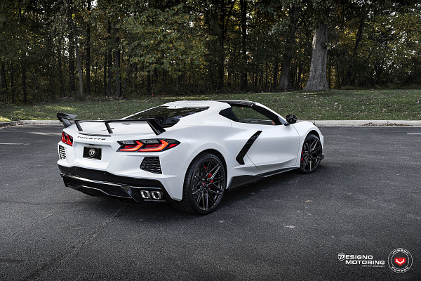 Фото дисков Vossen EVO-5 Черный глянец на Chevrolet Corvette C8