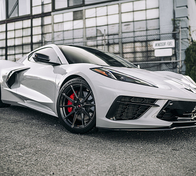 Фото дисков Vossen EVO-2 на Chevrolet Corvette C8