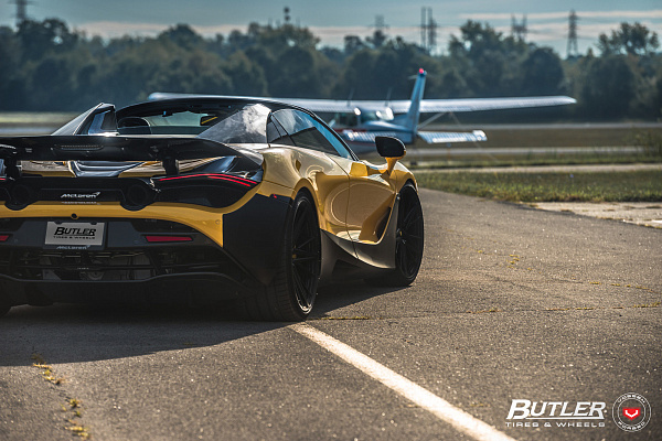 Фото дисков Vossen M-X6 Черный сатин на McLaren 720S