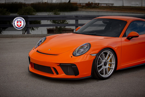 Фото дисков HRE RC104 Сатиновый лак на Porsche 911 VII