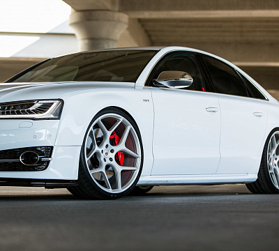 Фото дисков Vossen CG-205 на Audi A/S 8 (D4)