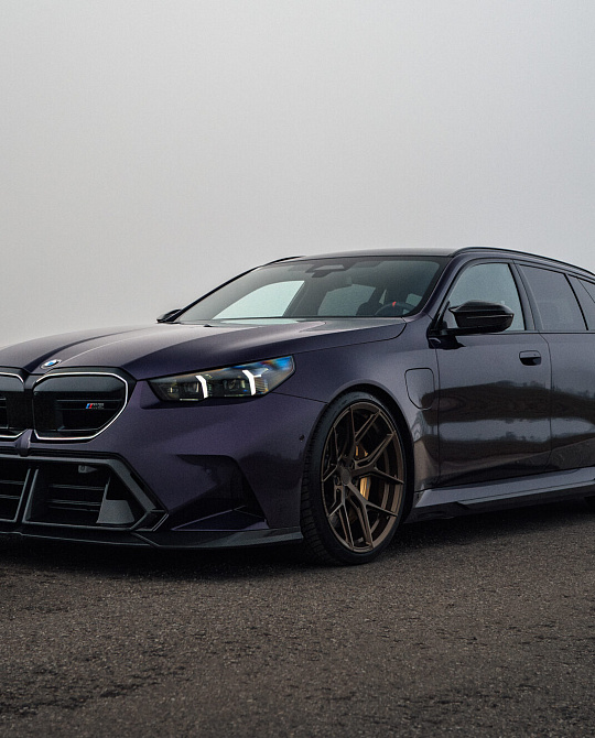 Фото дисков HF-9 Сатиновая темная бронза на BMW 5/M5 (G60/G90)