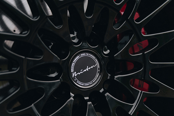 Фото дисков Brixton Forged HS1 Черный глянец на Mercedes-Benz S-Class (W223)
