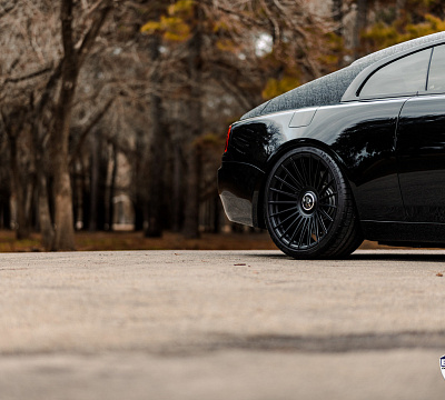 Фото дисков Vossen S17-13 на Rolls-Royce Wraith