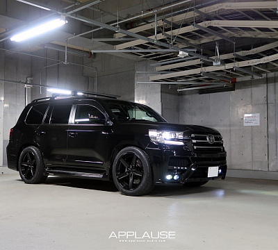 Фото дисков Anrky AN35 на Toyota Land Cruiser 300
