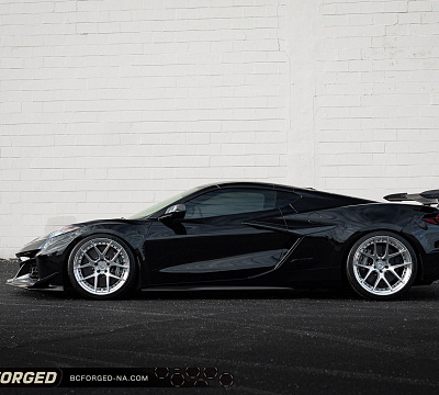 Фото дисков BC Forged HCS02 на Chevrolet Corvette C8
