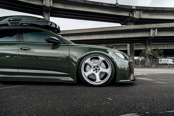 Фото дисков Brixton Forged TR06 Серебро на Audi A/RS 6 (C8)