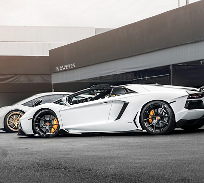 Фото дисков Strasse Wheels SM5R Deep Concave Monoblock на Lamborghini Aventador
