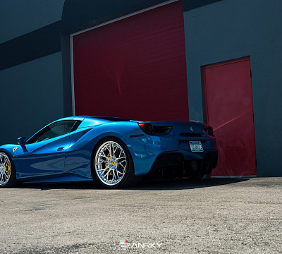 Фото дисков Anrky RS2.3 на Ferrari 488