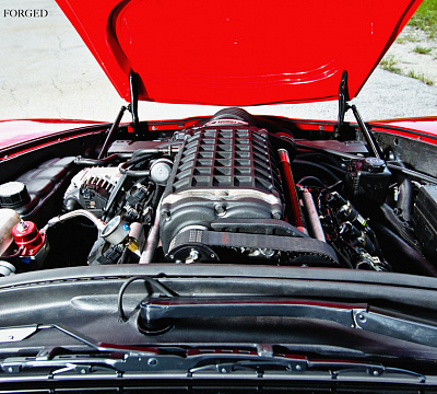 Фото дисков Strasse Wheels R10 Signature на Chevrolet Corvette C6
