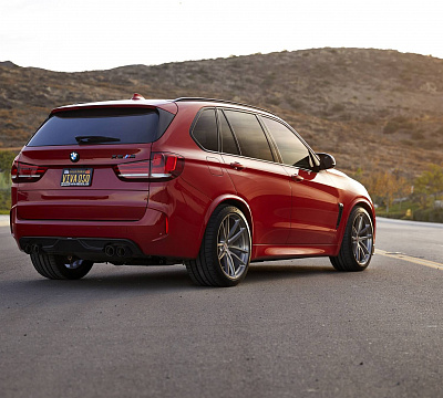 Фото дисков HRE P104 на BMW X5/X5 M (F15/F85)