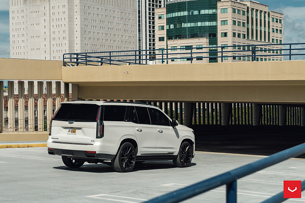 Фото дисков Vossen HF6-1 Черный сатин на Cadillac Escalade V
