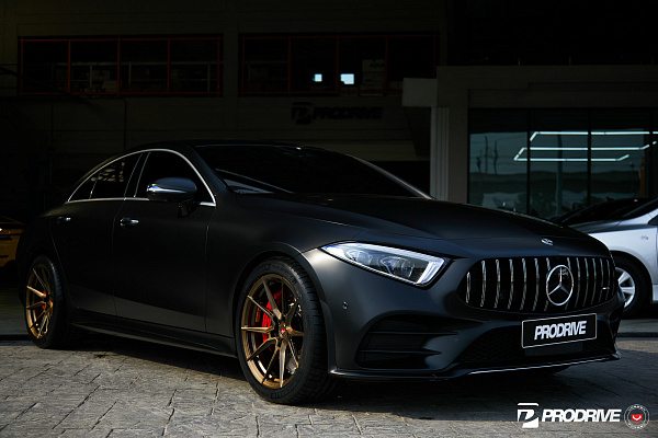 Фото дисков Vossen EVO-2 Глянцевая бронза на Mercedes-Benz CLS (C257)