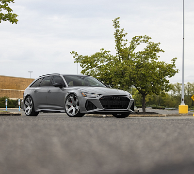Фото дисков Rotiform AVS на Audi A/RS 6 (C8)